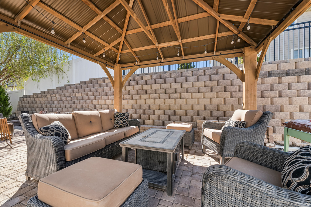 244 W COLUMBINE CIR Saratoga Springs, UT 84045