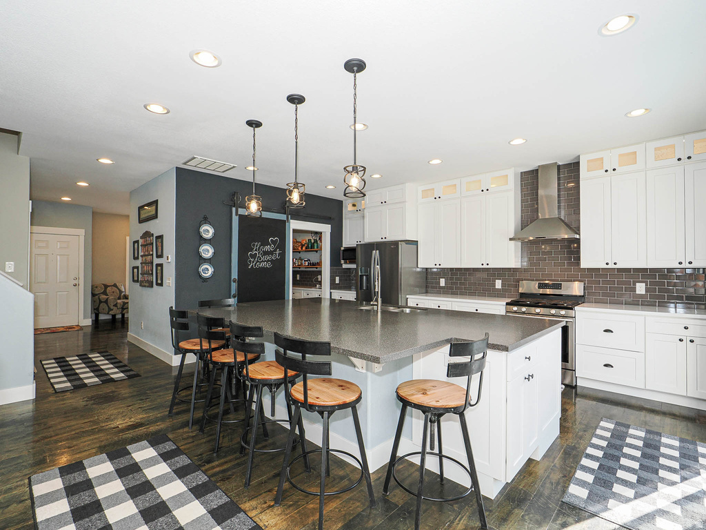 7093 W KLORISSA PL Herriman, UT 84096