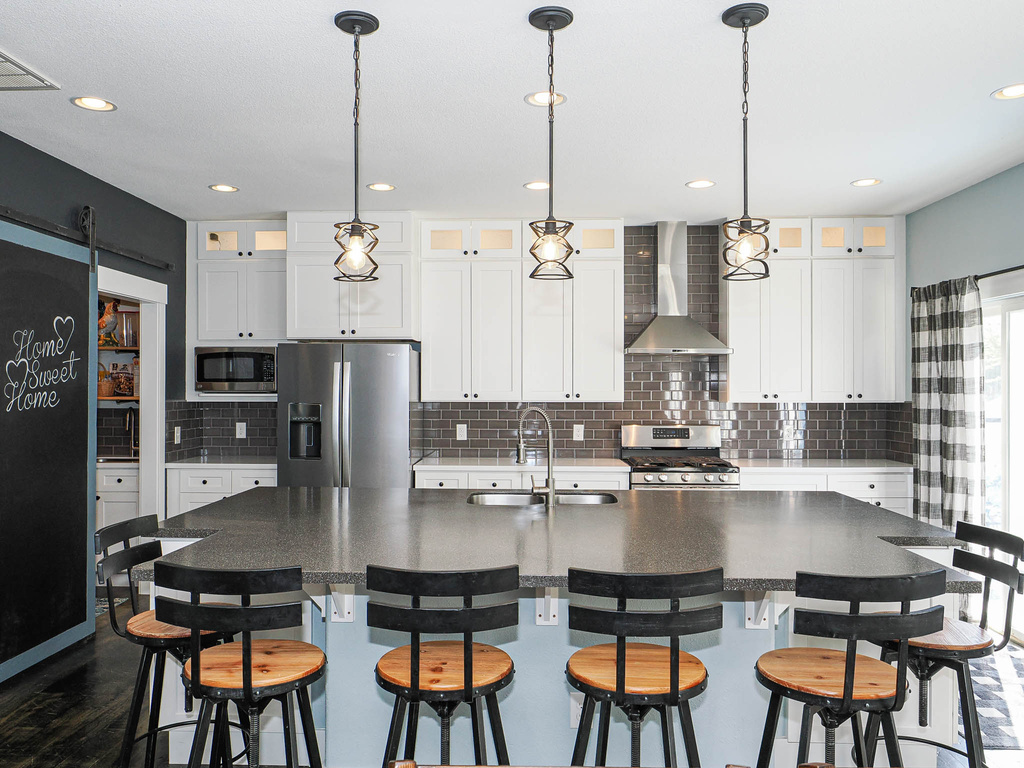 7093 W KLORISSA PL Herriman, UT 84096