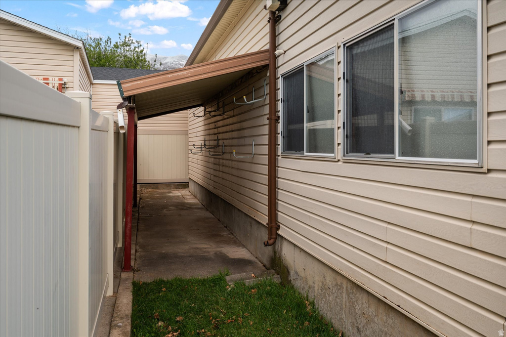 637 CHERRYWOOD RD Kaysville, UT 84037