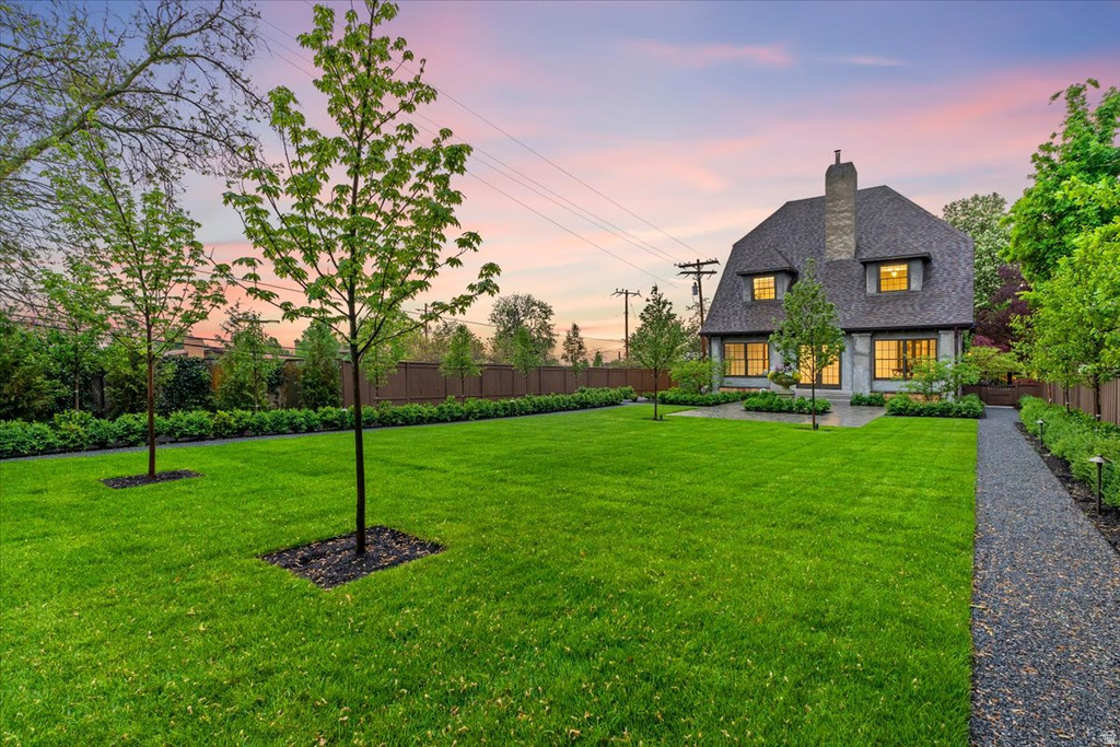 35 S HAXTON PL Salt Lake City, UT 84102