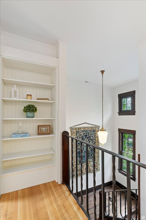 35 S HAXTON PL Salt Lake City, UT 84102