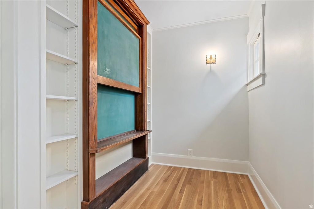 35 S HAXTON PL Salt Lake City, UT 84102