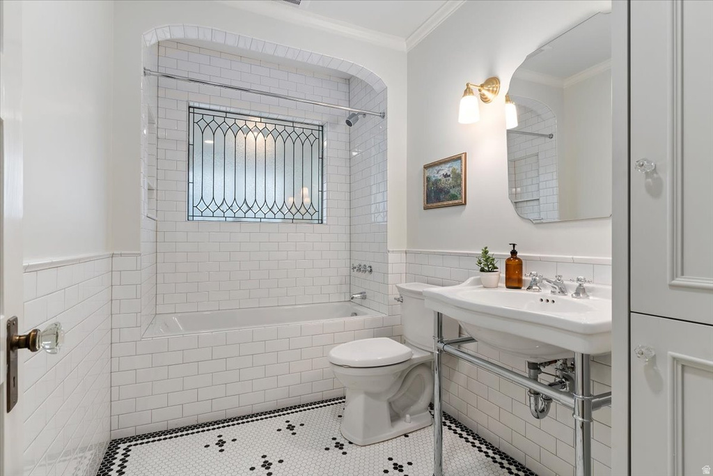 35 S HAXTON PL Salt Lake City, UT 84102