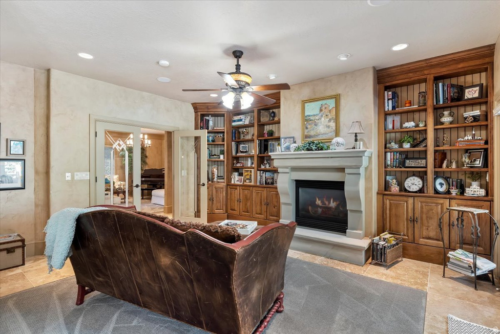 960 E PAR THREE CIR Fruit Heights, UT 84037