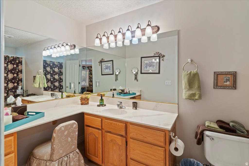 960 E PAR THREE CIR Fruit Heights, UT 84037