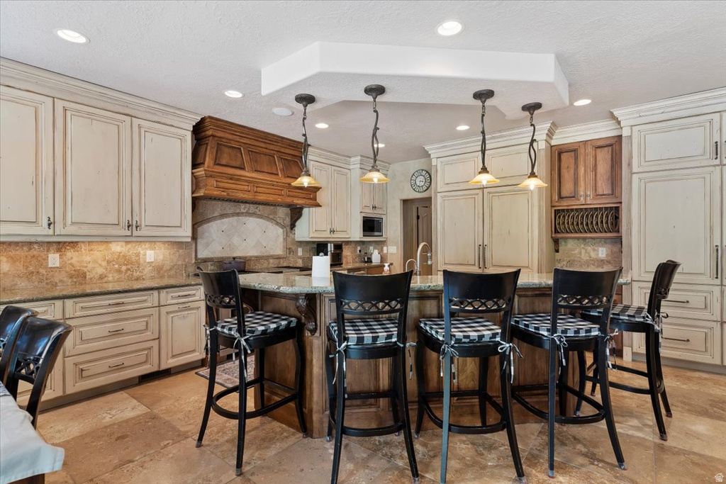 960 E PAR THREE CIR Fruit Heights, UT 84037