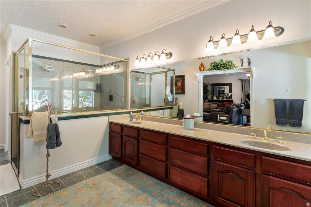 960 E PAR THREE CIR Fruit Heights, UT 84037