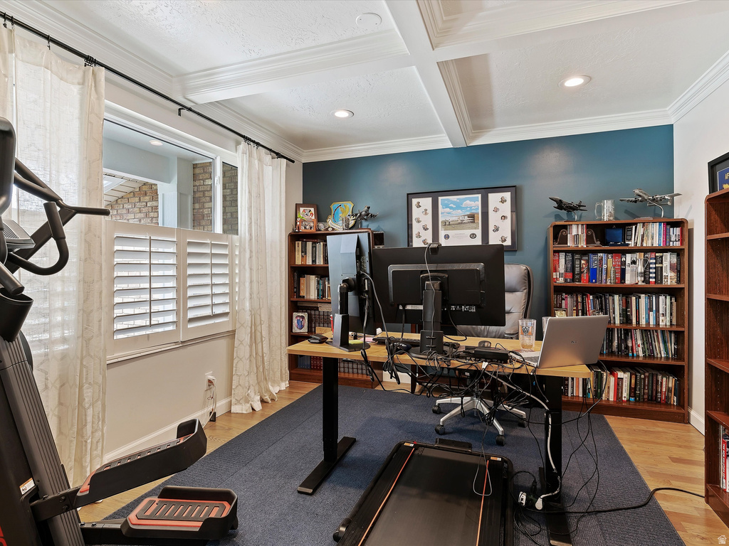 2220 N JONI DR Layton, UT 84040