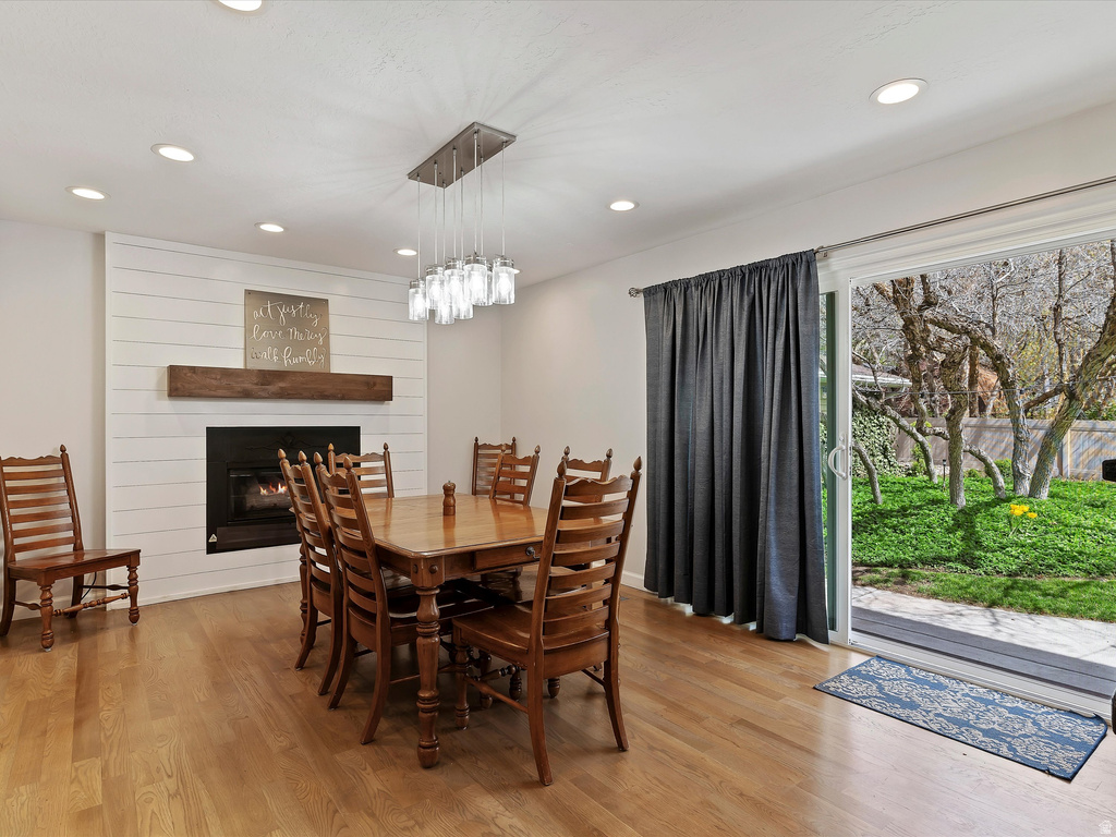 2220 N JONI DR Layton, UT 84040