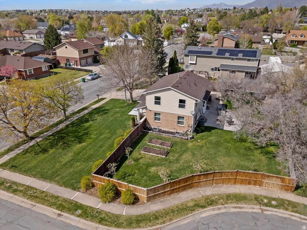 2220 N JONI DR Layton, UT 84040