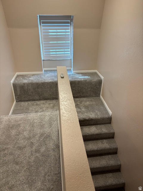 635 E WILLIAMSBURG PARK CIR Sandy, UT 84070