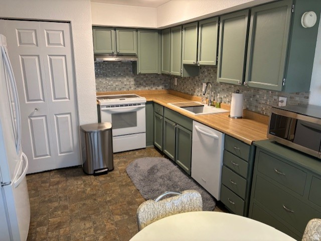 635 E WILLIAMSBURG PARK CIR Sandy, UT 84070