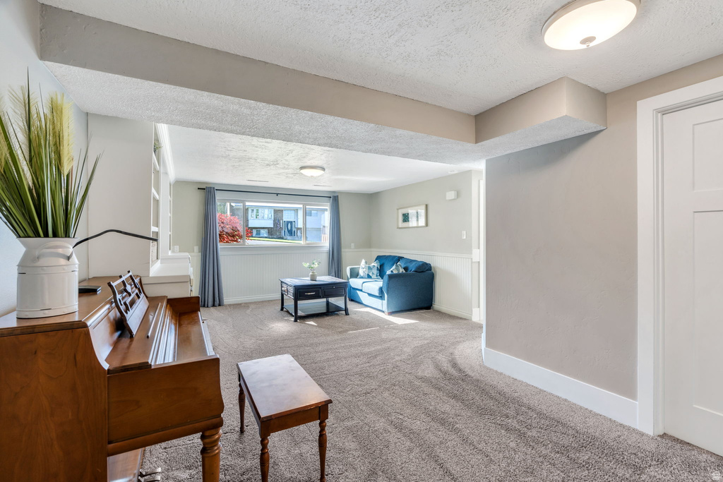 1025 E GROVE DR Pleasant Grove, UT 84062