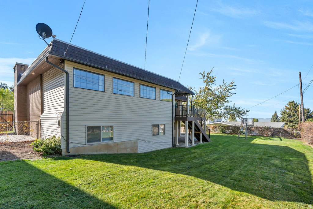 1025 E GROVE DR Pleasant Grove, UT 84062