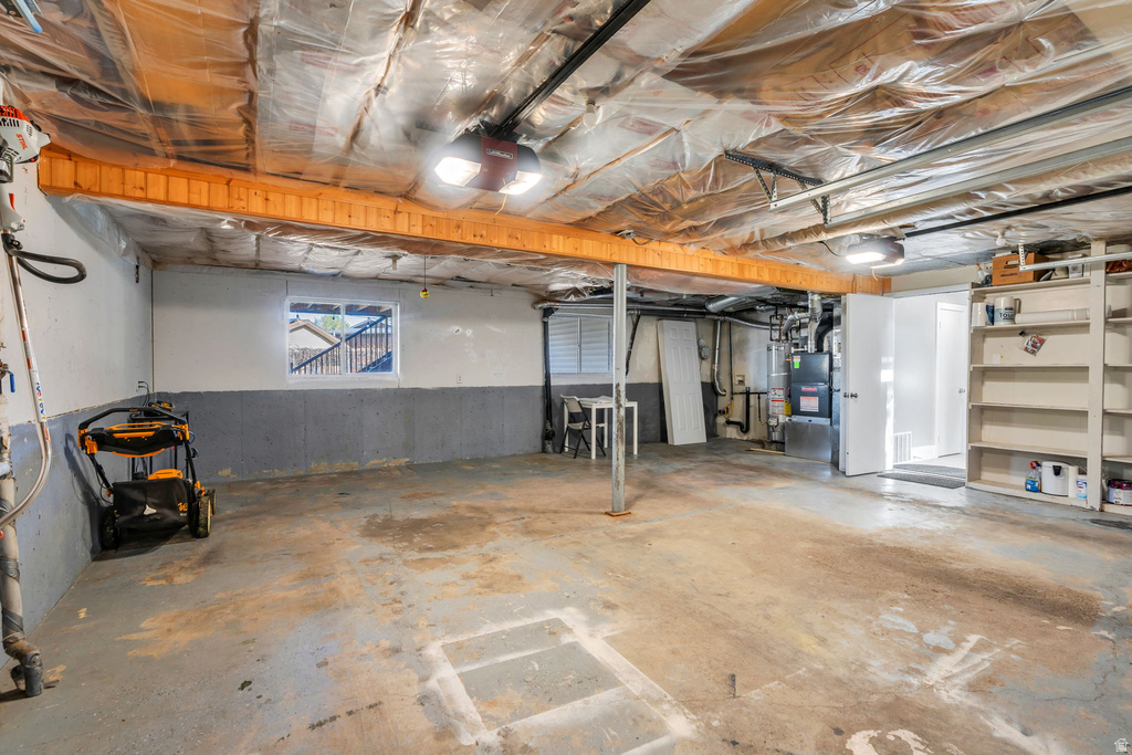 1025 E GROVE DR Pleasant Grove, UT 84062