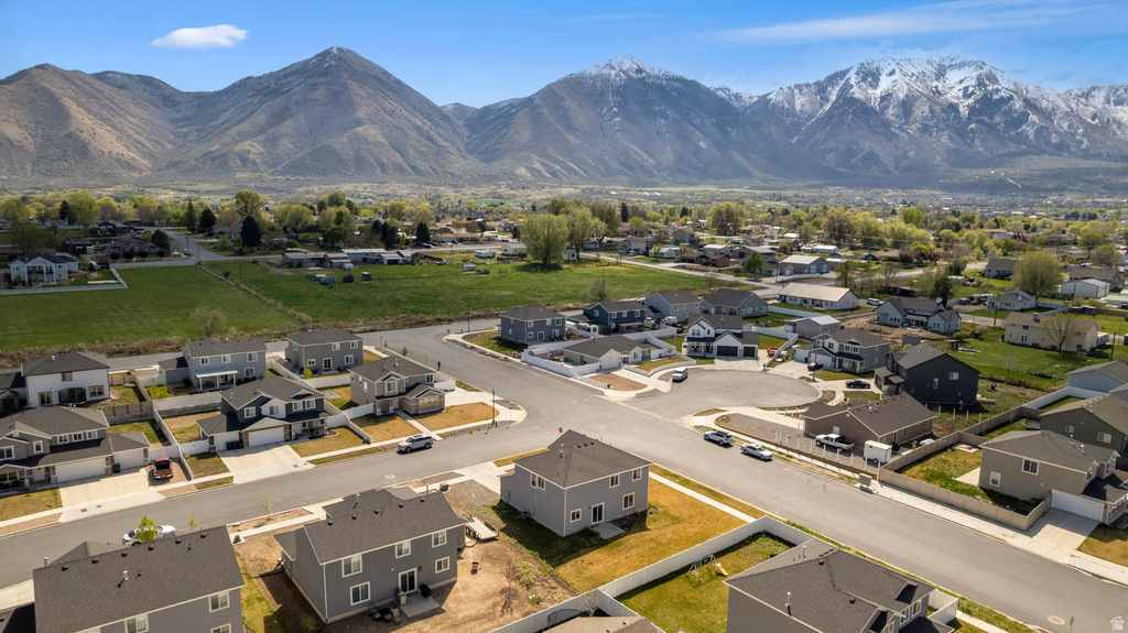 215 N 250 E Salem, UT 84653