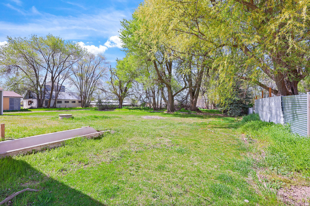 10805 N HWY 38 Deweyville, UT 84309