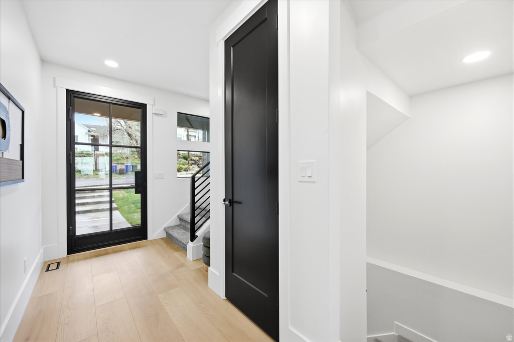 716 E 8TH AVE Salt Lake City, UT 84103