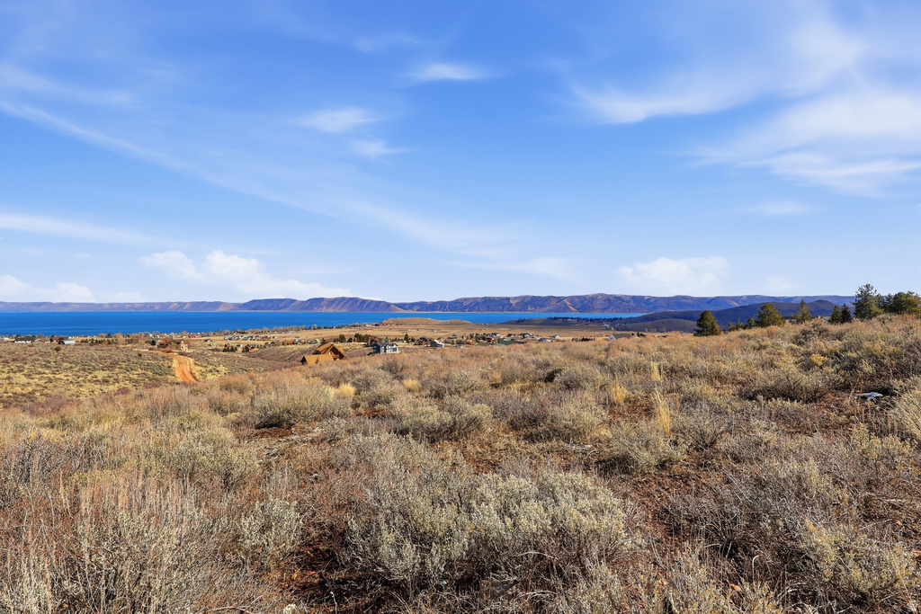 591 W ELDERBERRY CIR Garden City, UT 84028