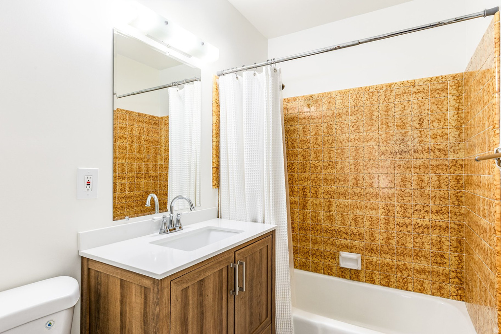 1968 E 3375 S Millcreek, UT 84106