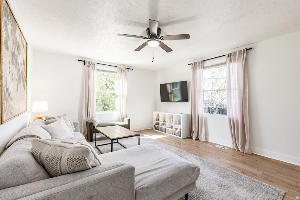 1968 E 3375 S Millcreek, UT 84106