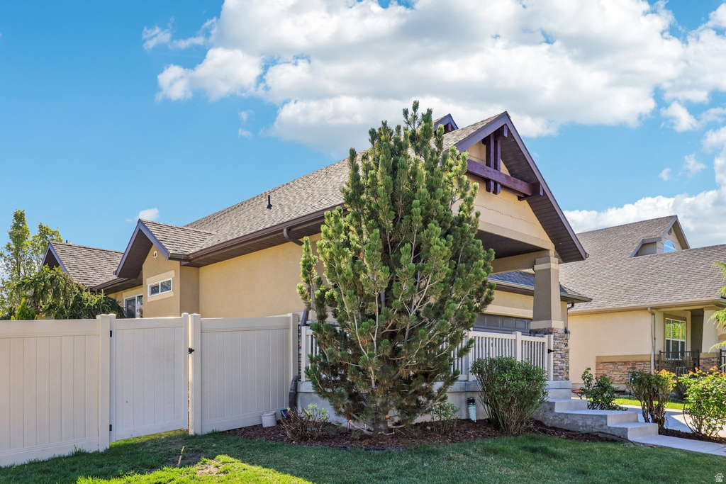 9239 S BRIGHTON VIEW DR Sandy, UT 84070