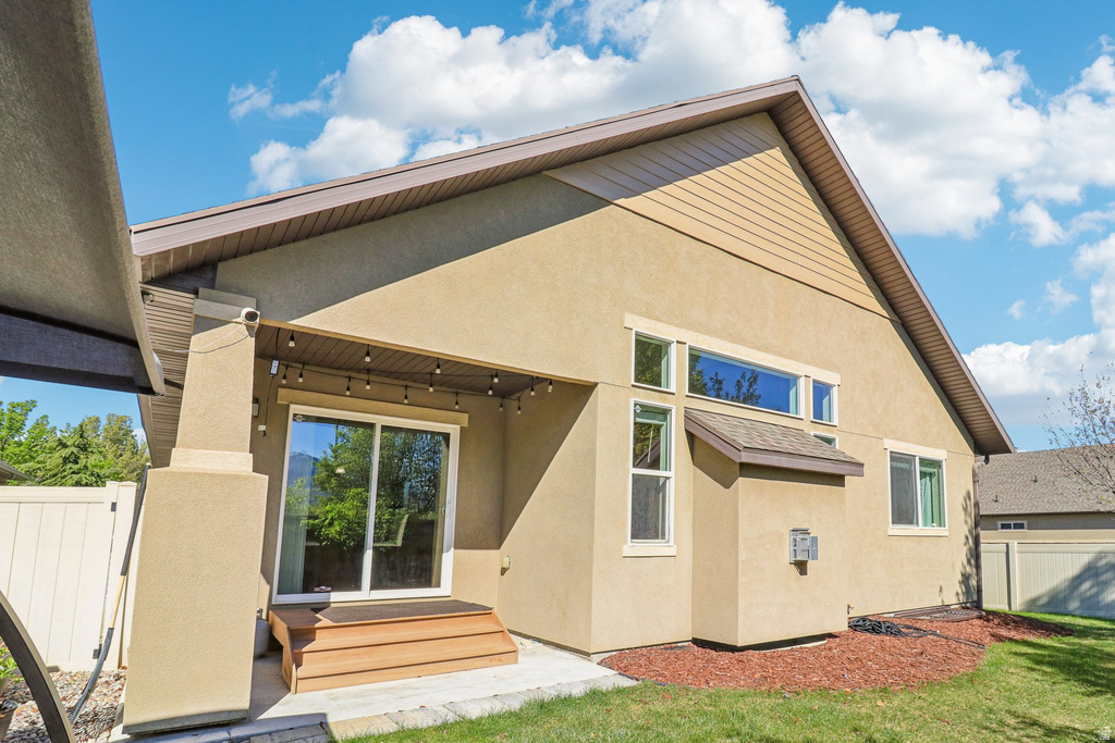 9239 S BRIGHTON VIEW DR Sandy, UT 84070