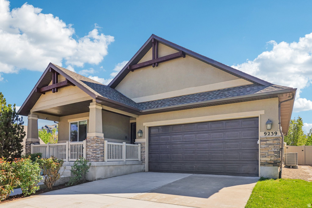 9239 S BRIGHTON VIEW DR Sandy, UT 84070