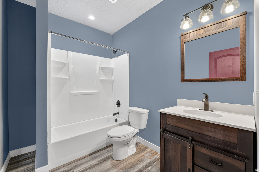 7031 W ECHOMOUNT RD West Valley City, UT 84081