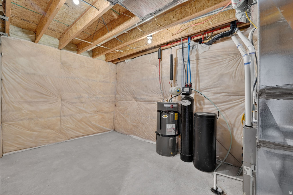 7031 W ECHOMOUNT RD West Valley City, UT 84081