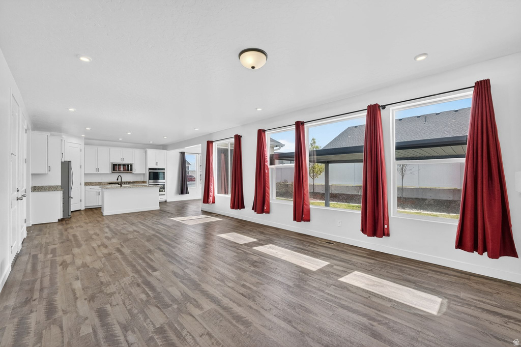 7031 W ECHOMOUNT RD West Valley City, UT 84081