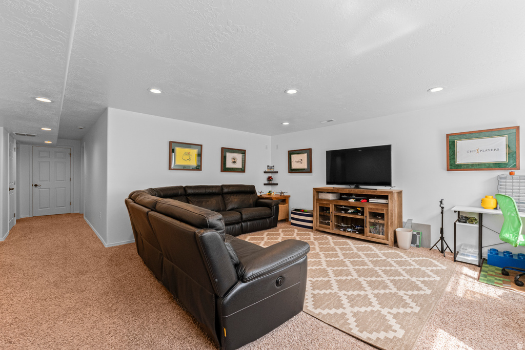 82 N 2875 W West Point, UT 84015
