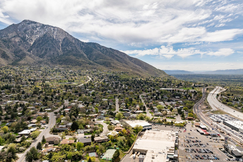 3612 E AURORA CIR Salt Lake City, UT 84124