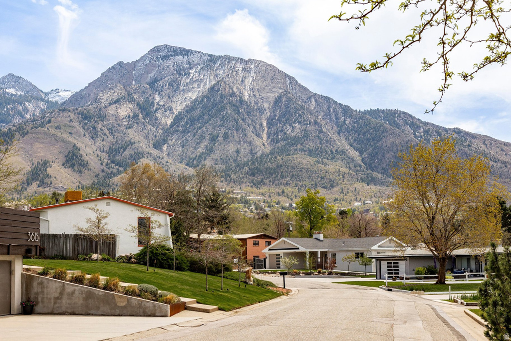 3612 E AURORA CIR Salt Lake City, UT 84124