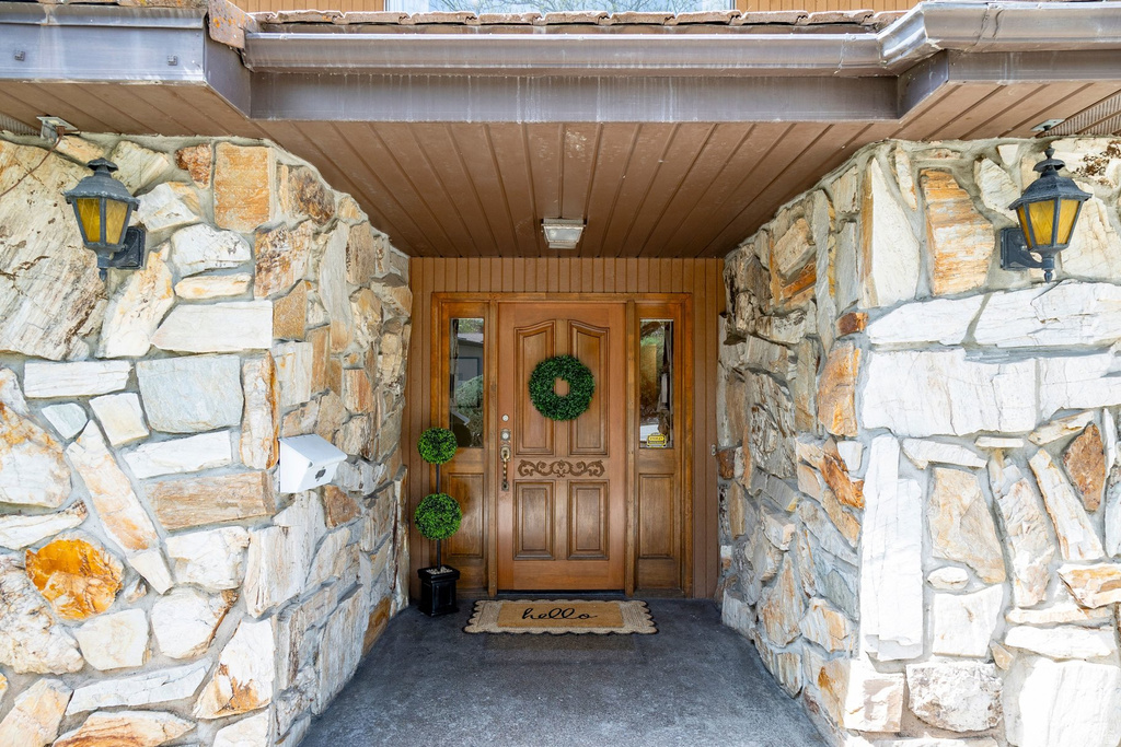 3612 E AURORA CIR Salt Lake City, UT 84124