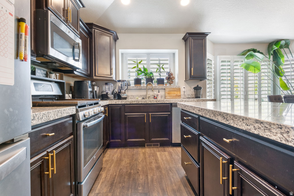 4028 S YOUNG DR West Valley City, UT 84128