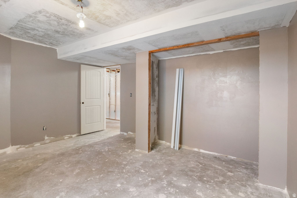 4028 S YOUNG DR West Valley City, UT 84128