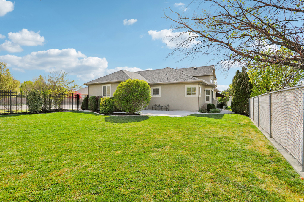 699 E CARLQUIST DR Draper, UT 84020