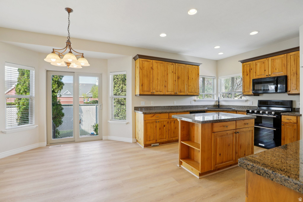 699 E CARLQUIST DR Draper, UT 84020