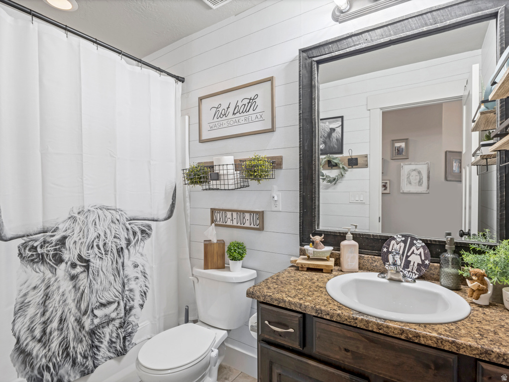 7787 N SECRETARIAT RD Eagle Mountain, UT 84005