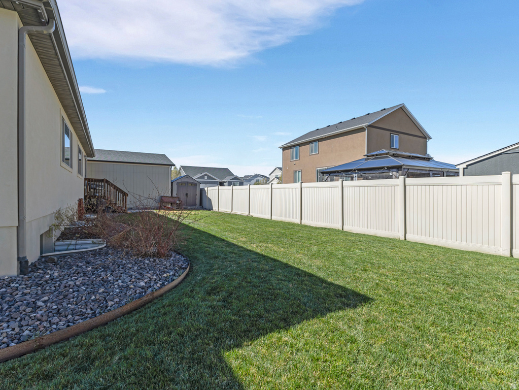 7787 N SECRETARIAT RD Eagle Mountain, UT 84005