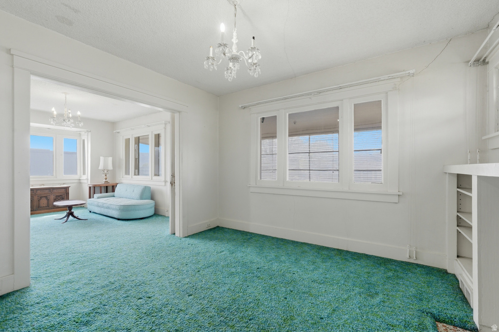 361 S 300 W Lehi, UT 84043