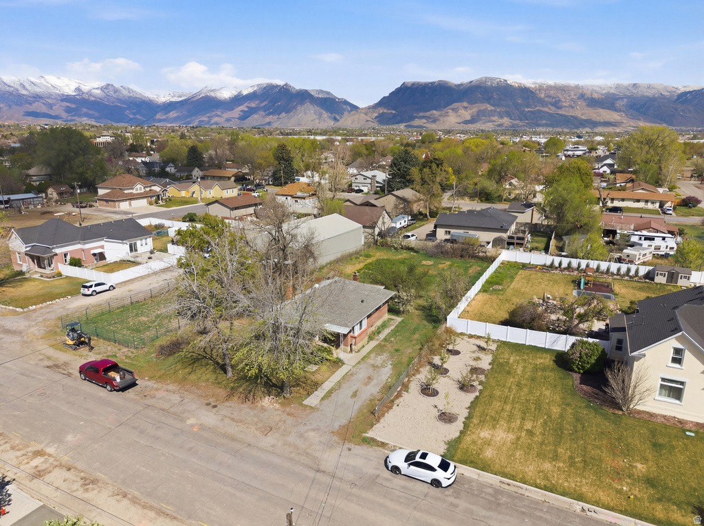 361 S 300 W Lehi, UT 84043