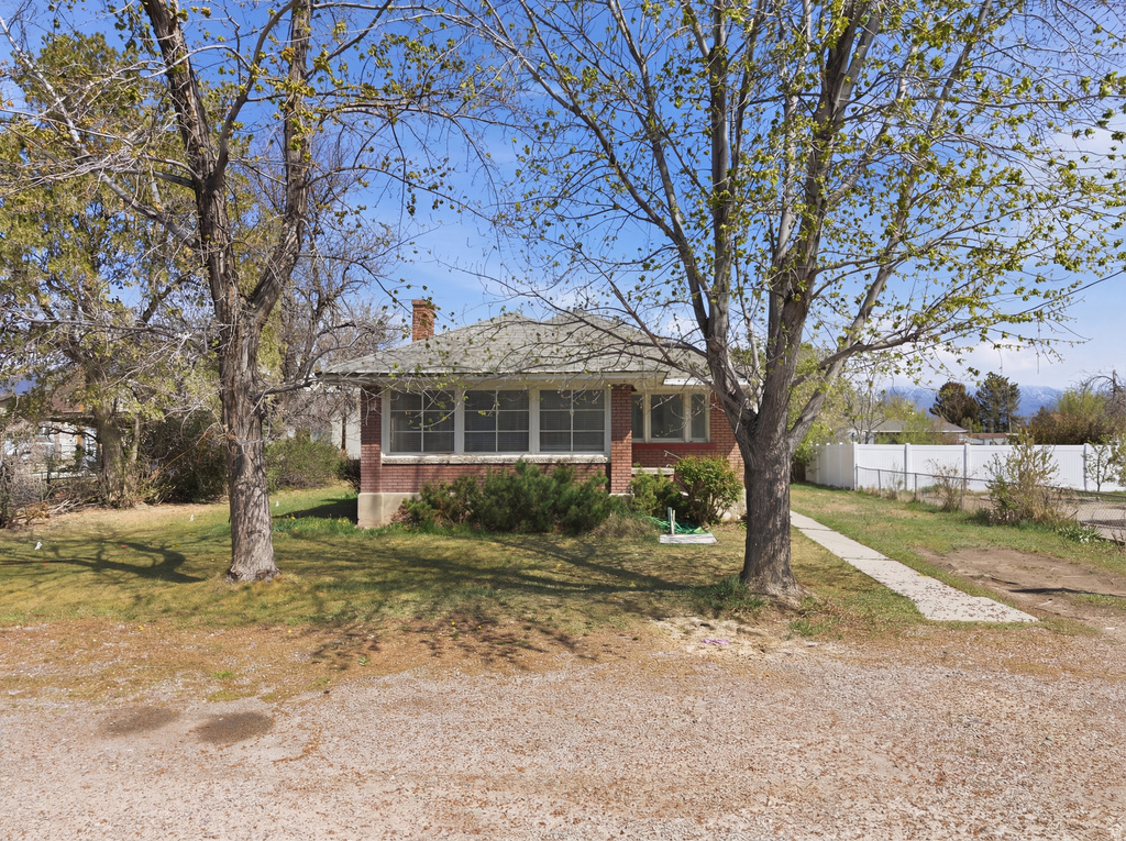 361 S 300 W Lehi, UT 84043