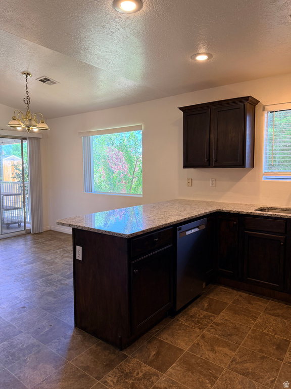 787 S 220 E Ivins, UT 84738