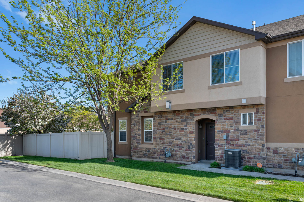 1156 N WILTSHIRE North Salt Lake, UT 84054
