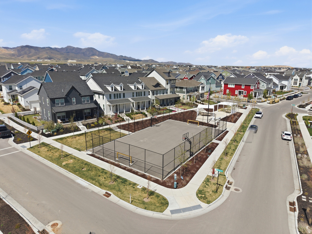 11591 S DORIAN DR South Jordan, UT 84009