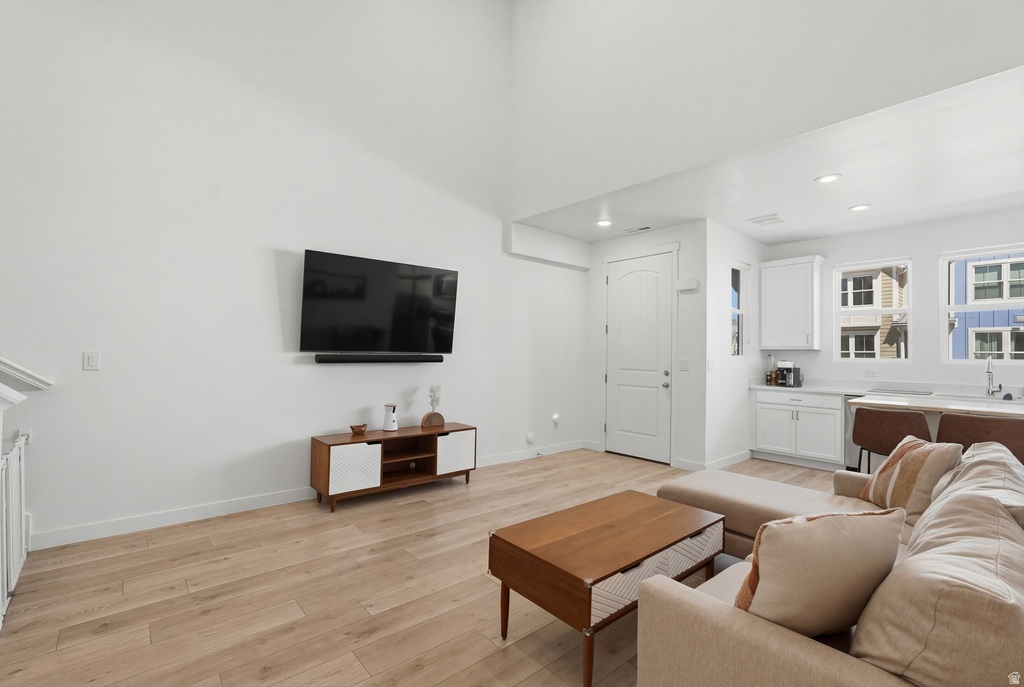 11591 S DORIAN DR South Jordan, UT 84009