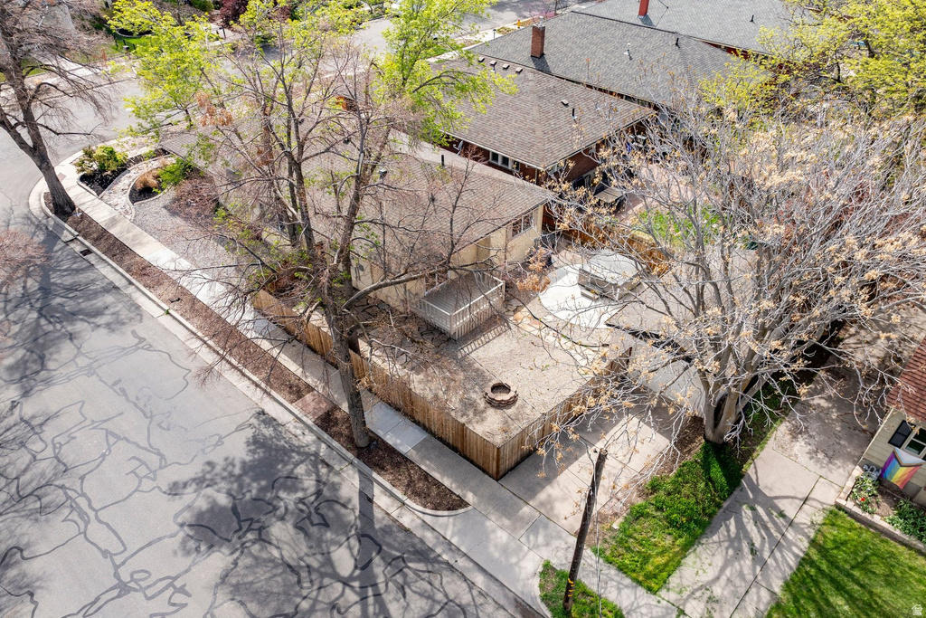 987 E WILSON AVE Salt Lake City, UT 84105